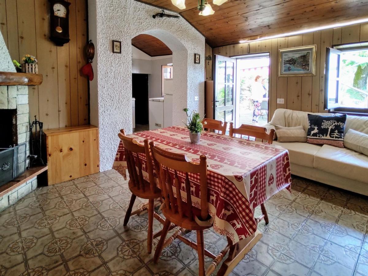 Locazione Turistica Baita dei Nonni-4 Livo  Esterno foto